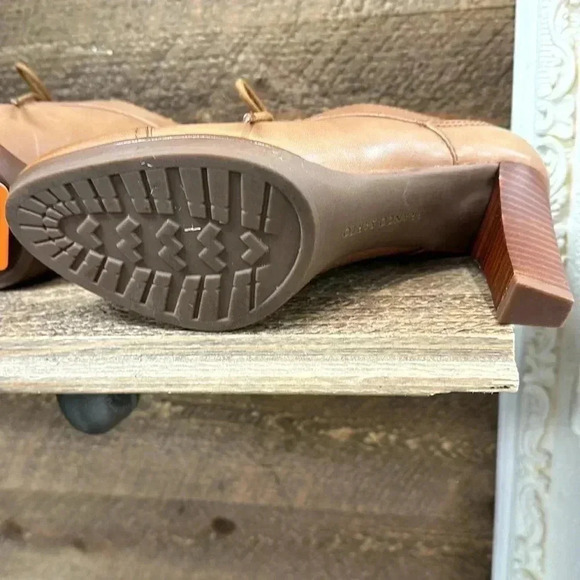 FRANCO SARTO IZARO, WHISKEY BROWN LEARHER SIZE 6.5 - Picture 7 of 12